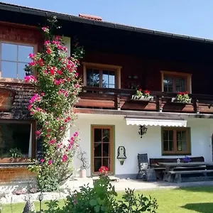 Zum Gimpei Apartment